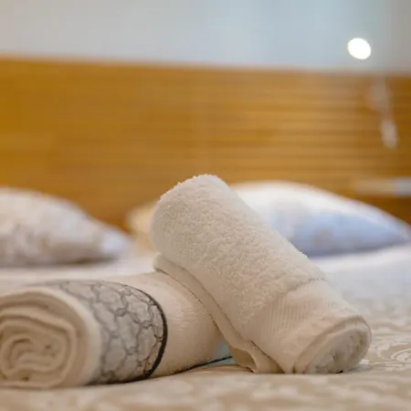 - Jardinet Privé - 5 Minutes Des Plages Sanguinaires - Appartement Ajaccio (Corsica)