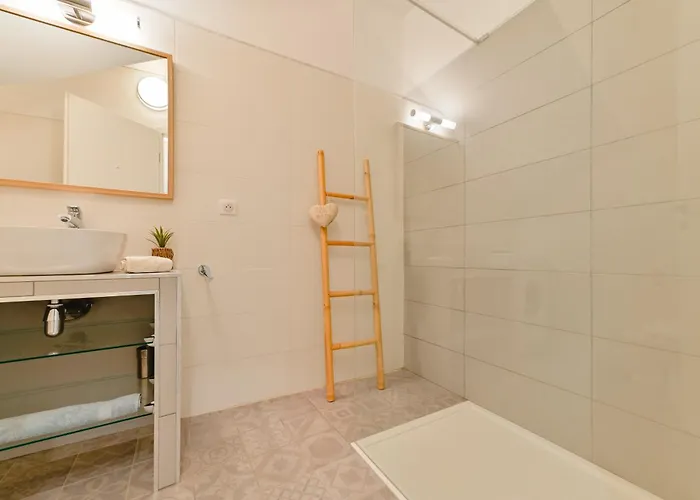 - Jardinet Privé - 5 Minutes Des Plages Sanguinaires - Appartement