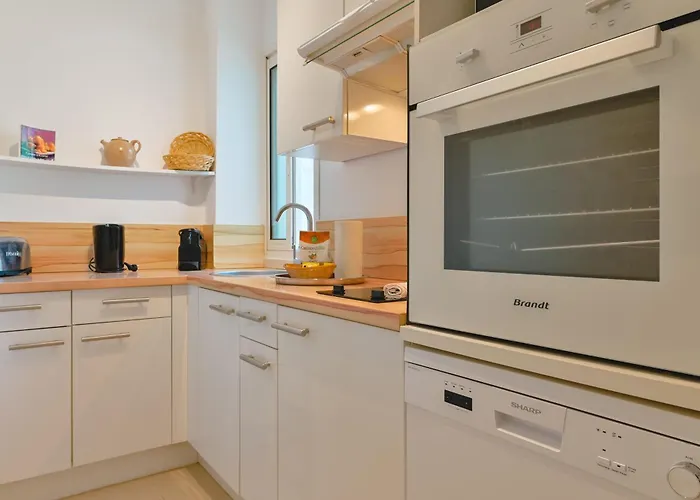 Appartement - Jardinet Privé - 5 Minutes Des Plages Sanguinaires - Ajaccio (Corsica)